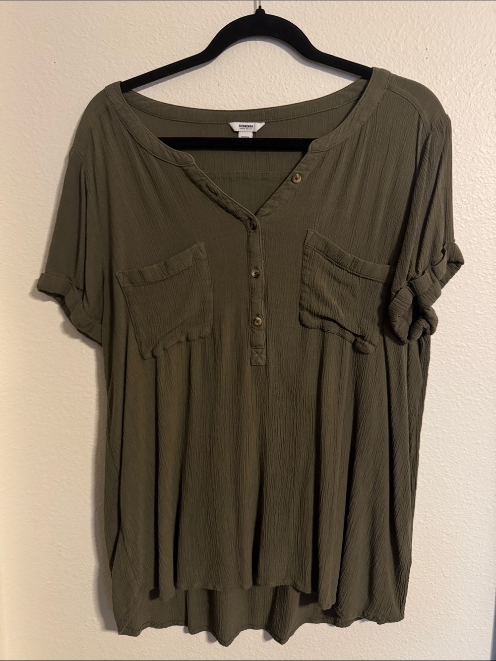 Sonoma women’s top